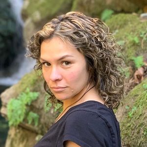 Meet your Posher, Luci